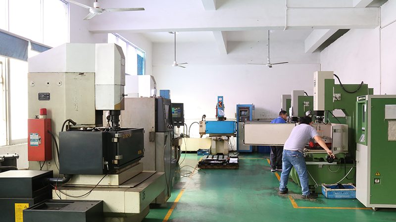 成都家电注塑模具厂家排名背后的考量因素