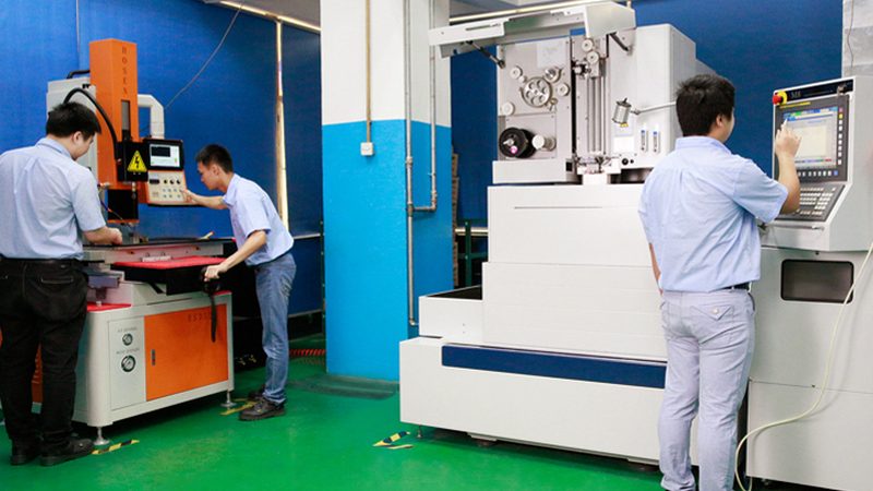 佛山顺德家电模具报价对比：揭秘模具选型背后的秘密